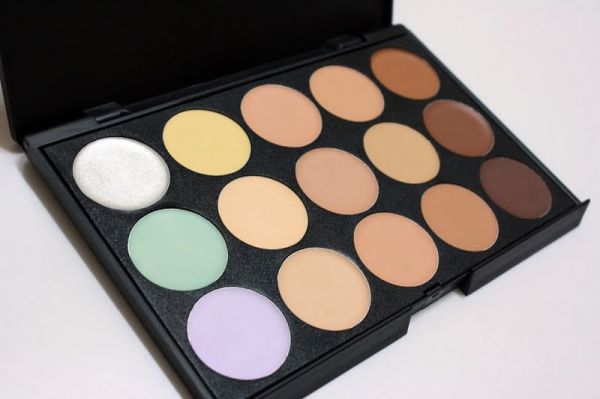 Paleta de 15 corretivos (ou bases)